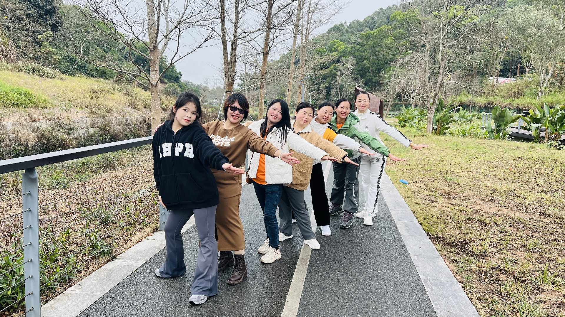 1709623566153736.jpg Mt11.jpg